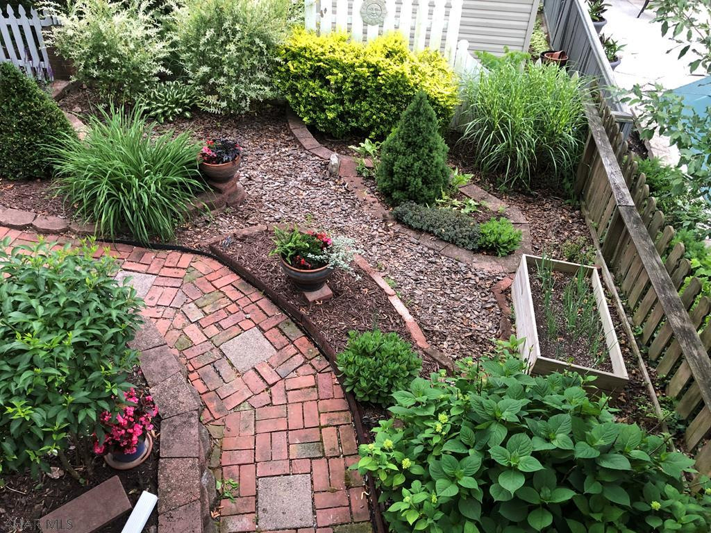 Hollidaysburg - Residential