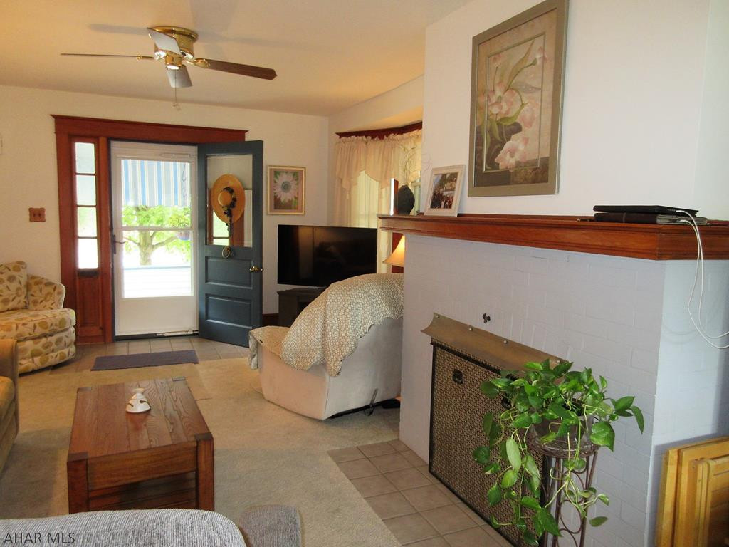 Hollidaysburg - Residential