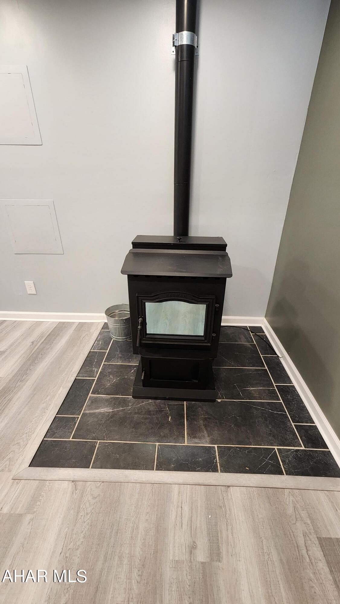 Glendale Yearound - Residential