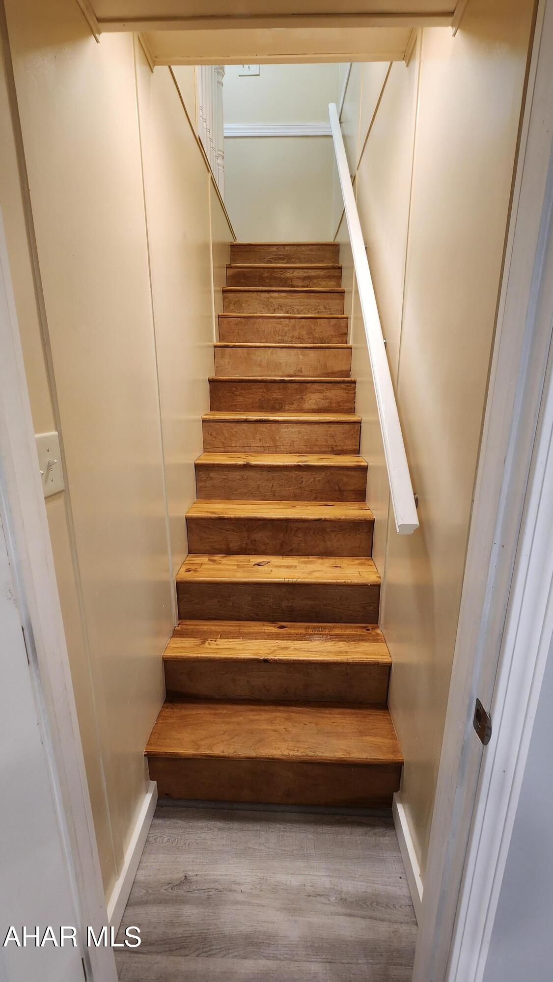 Glendale Yearound - Residential