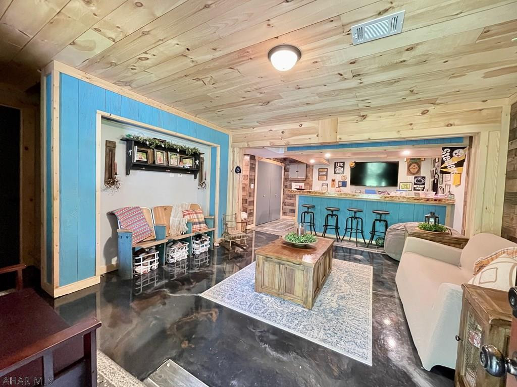 Glendale Yearound - Residential