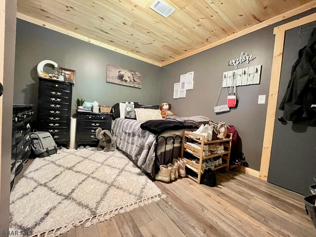 Glendale Yearound - Residential