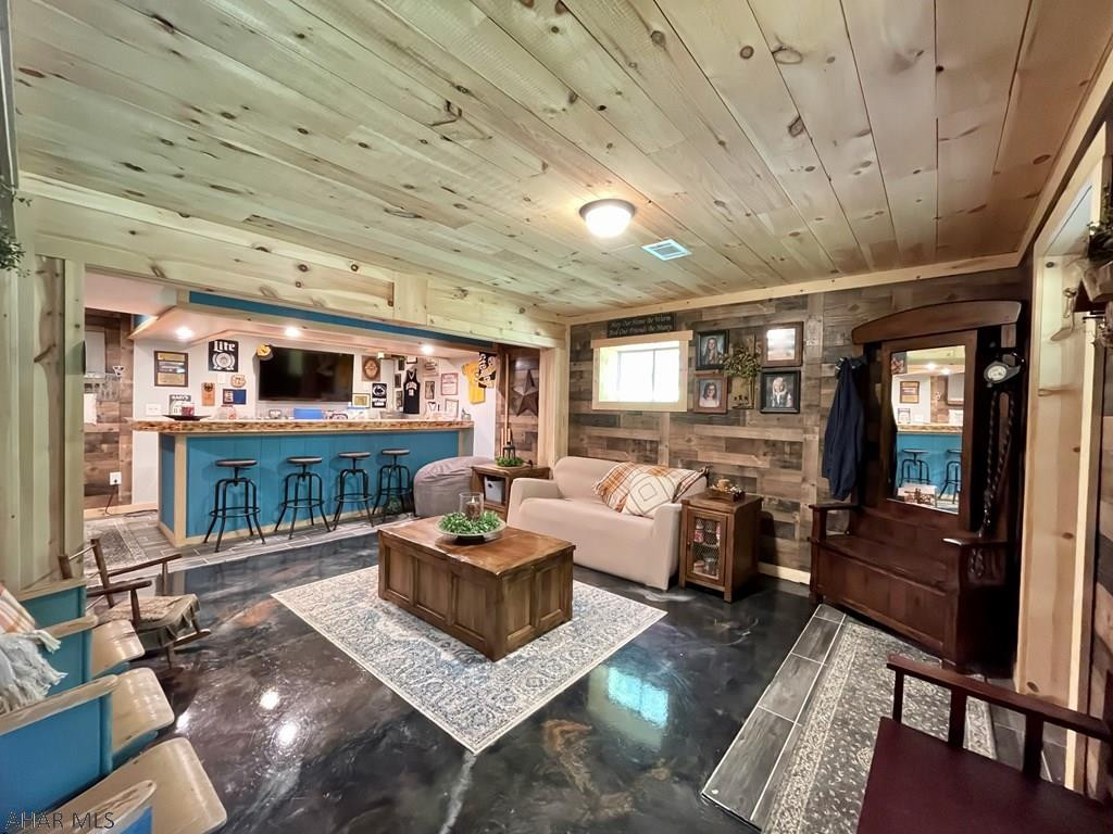 Glendale Yearound - Residential