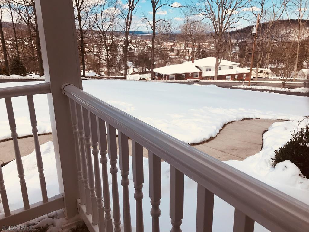 Meadowbrook - Residential