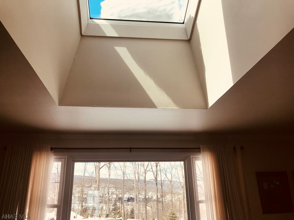 Meadowbrook - Residential