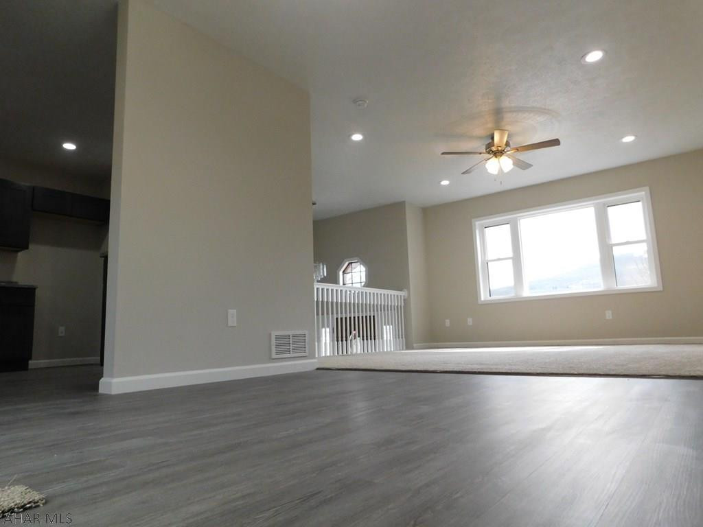 Pleasant Valley - Residential