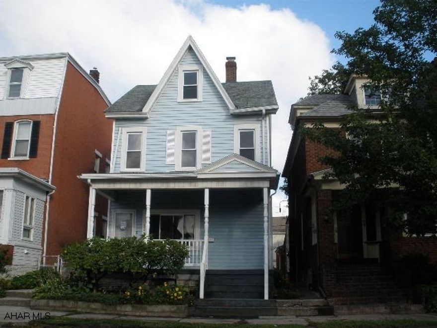 Property is being sold in AS IS condition. This is a Fannie Mae HomePath property.