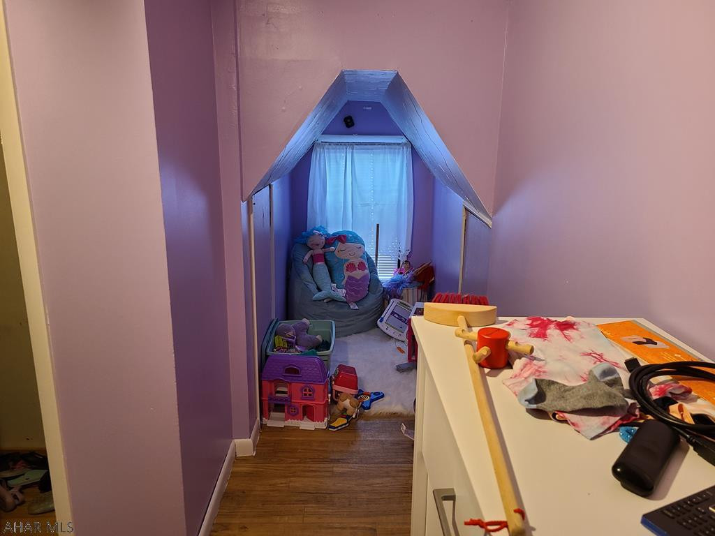 Sinking Valley - Residential