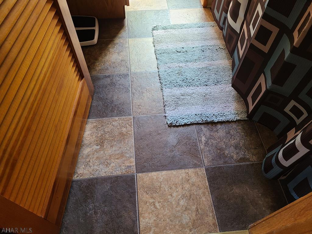 Sinking Valley - Residential