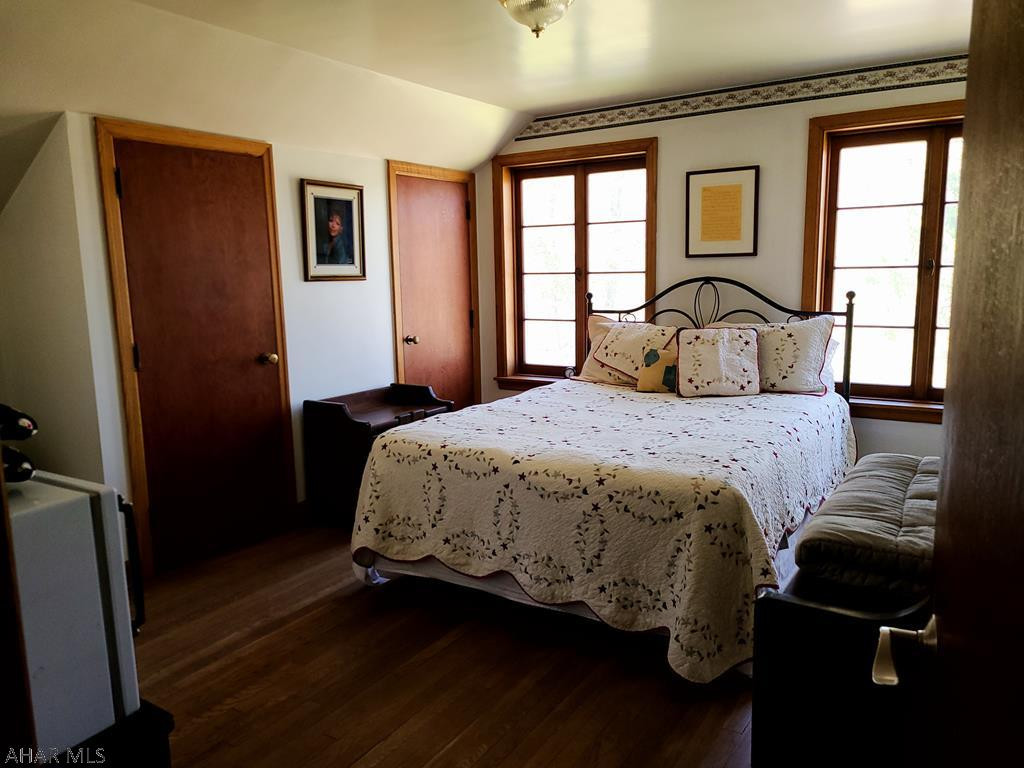 Sinking Valley - Residential