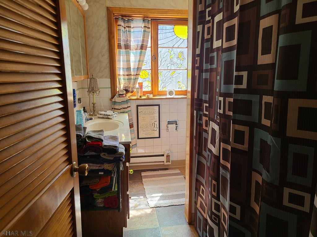 Sinking Valley - Residential