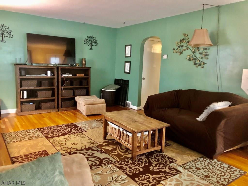 Calvert Hills - Residential