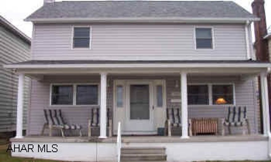 Nice well maintained home with many improvements, ceiling fans, hardwood flooring etc. Must See! Nice well maintained home with many improvements, ceiling fans, hardwood flooring etc. Must See!  24 hr notice required for showings.