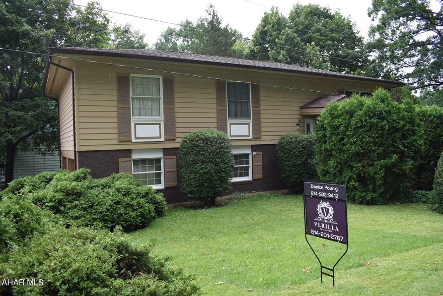 Enjoy sitting out on your deck in this nice 3 bedroom, 2 bath home on a double corner lot in a great location between Highland Park and Mansion Park.  This home offers central air, a new roof and a 2 car garage.