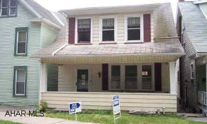 NEAR JUNIATA COLLEGE. NICE AREA. 3 BEDROOM HOME PLUS 2 STORY GARAGE/WORKSHOP. COULD BE APT. CONVENIENT AREA NEAR JUNIATA COLLEGE. 3 BEDROOM AND 2 STORY GARAGE WITH FINISHED LOFT. WWW.REOTRANS.COM. DARLA 696-1227. HOUSE "AS IS."