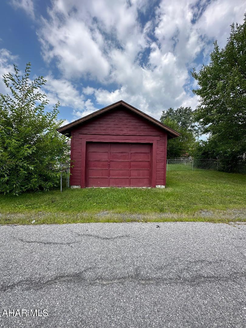 Juniata - Residential