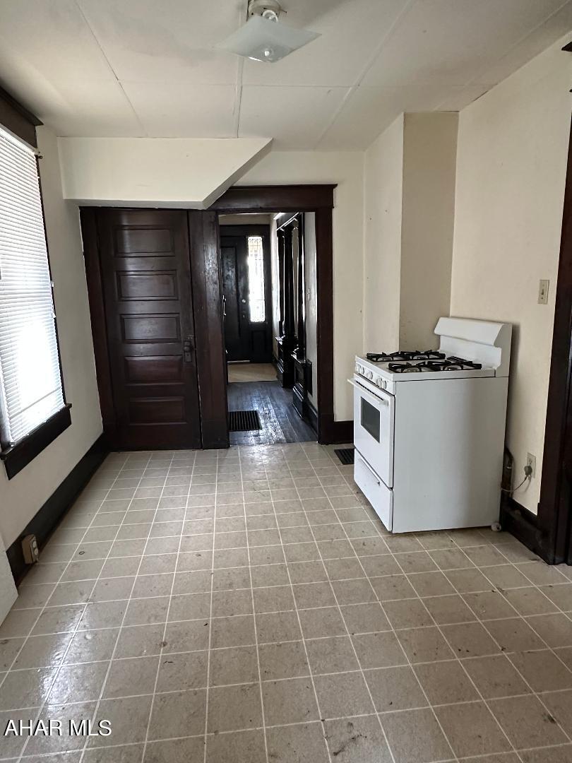 Juniata - Residential