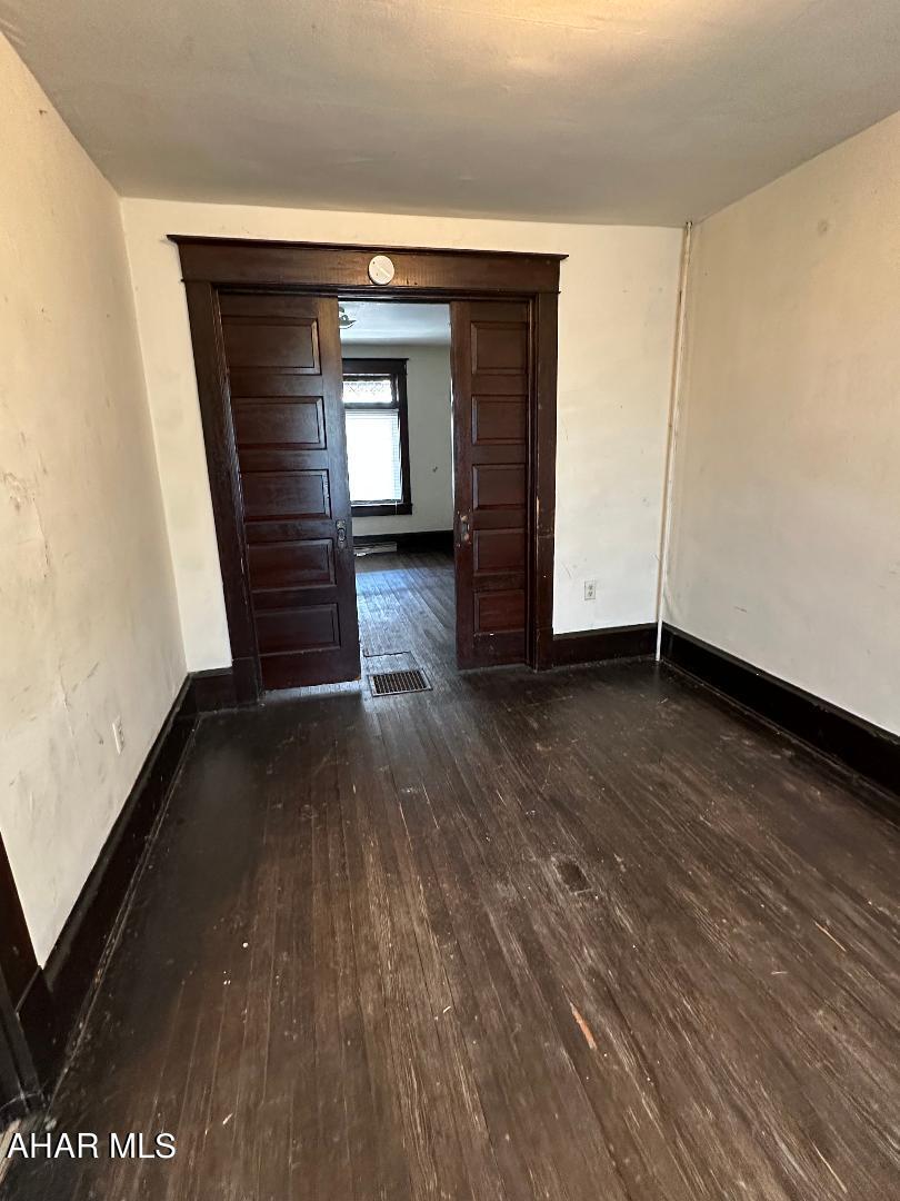 Juniata - Residential