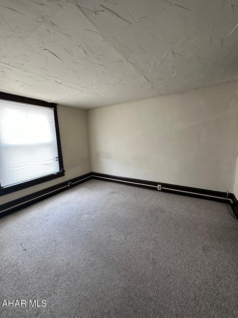 Juniata - Residential