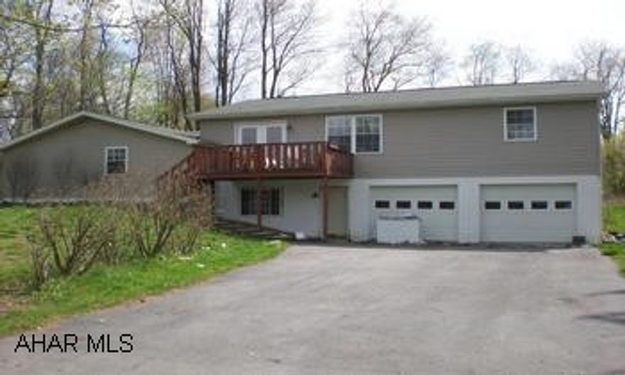 sold as is.   Needs tlc. All contracts must be presented with pre-approval letter from lender. Call Jesse Rodriguez, First Horizon Loans 909-444-1313 x 227.  jrodriguez@firsthorizon.com