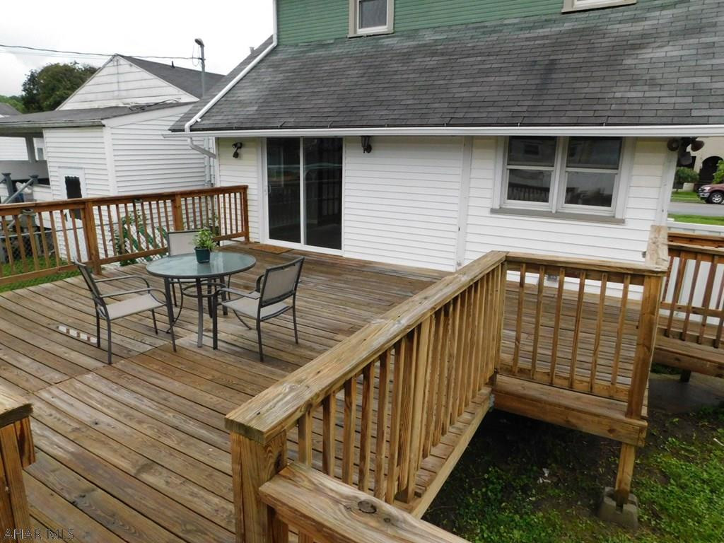 Juniata - Residential