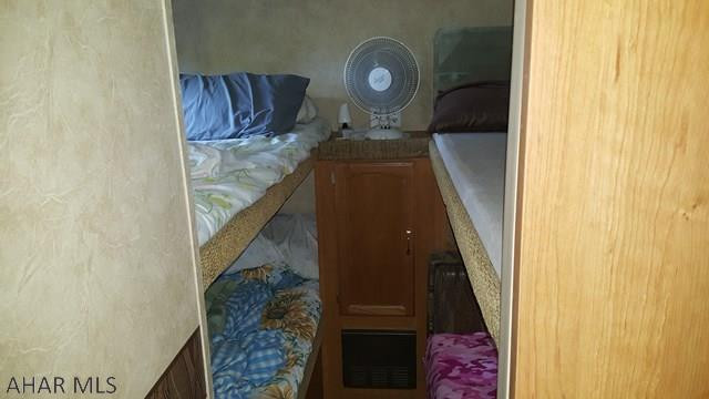 Glendale Yearound - Residential