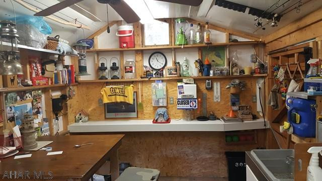 Glendale Yearound - Residential