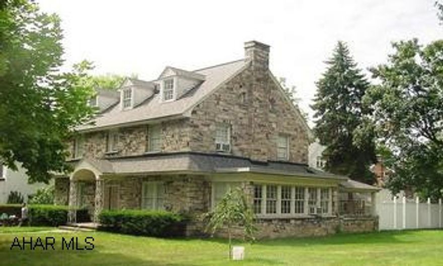 REDUCED!  ELEGANT & REFINED STONE HOME IN EXCELLENT NEIGHBORHOOD HANDY TO EVERYTHING!  NEW ROOF, METAL FRAMING, 2 CAR GARAGE. REDUCED!  ELEGANT &  REFINED STONE HOME IN EXCELLENT NEIGHBORHOOD, HANDY TO EVERYTHING.  NEW ROOF, METAL FRAMING, FRESH PAINT INSIDE, NEW VINYL FENCING, GAS HOT WATER HEAT AND MUCH MORE. RARE OPPORTUNITY. HOME WARRANTY!  APPROX. 3000 SQ. FT. ON "THE" BOULEVARD THAT YOU CAN EASILY SEE BAKER'S MANSION. CALL MIKE MANGIA - 932-8888.