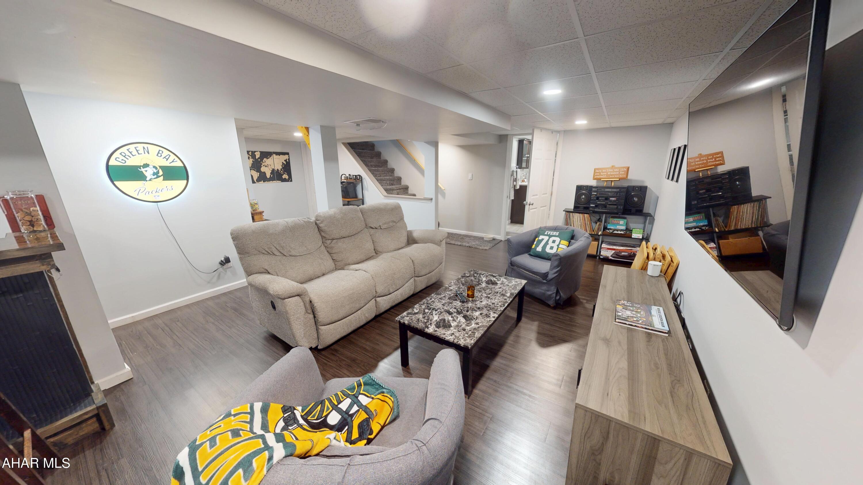 Pleasant Valley - Residential