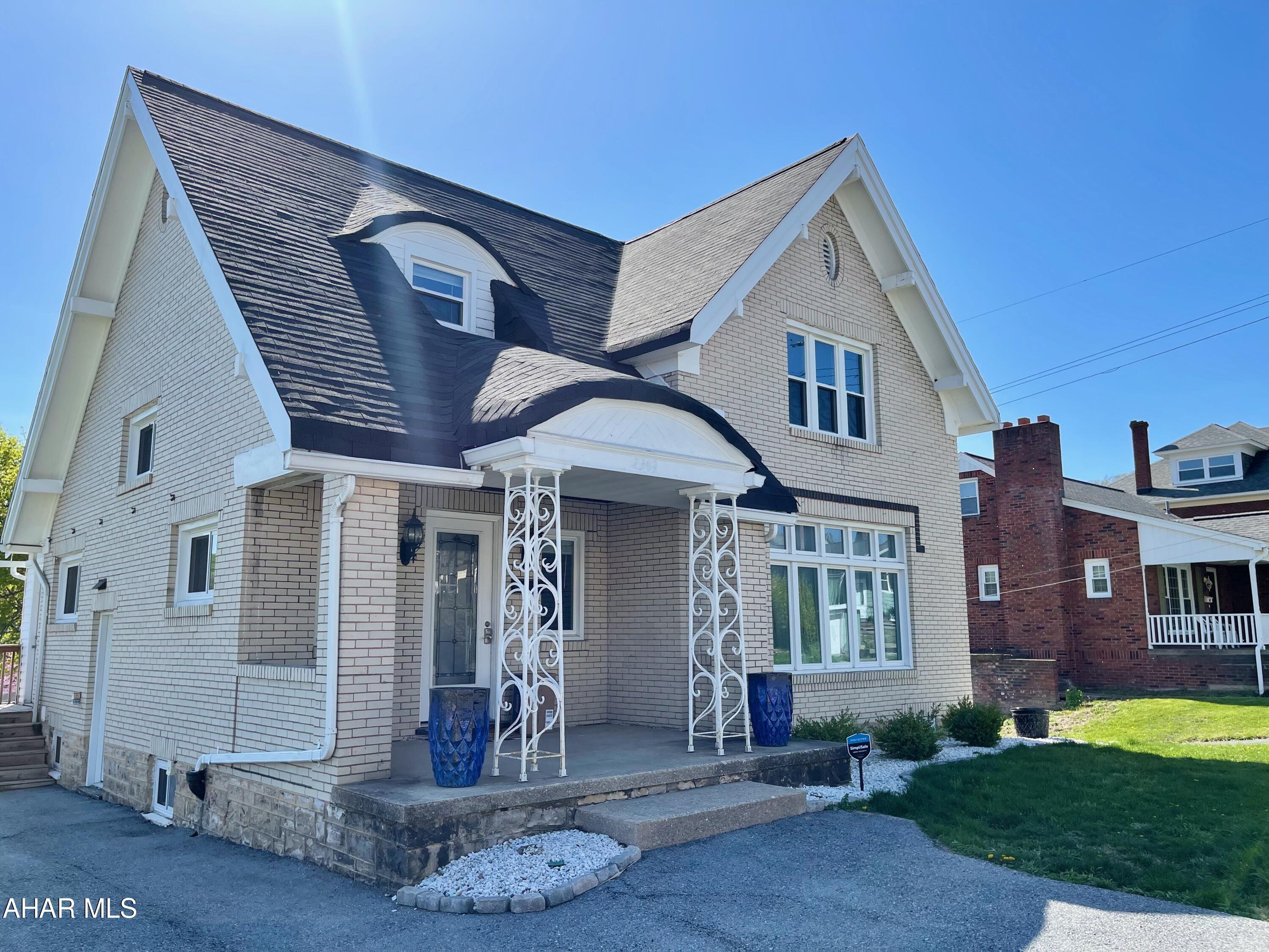 Calvert Hills - Residential