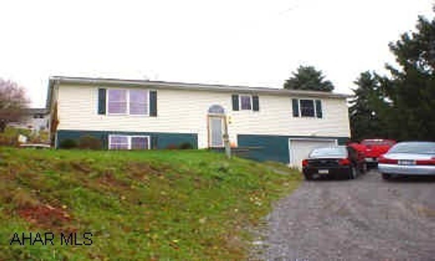 5 yr. old house on large 95x285 lot.  Owner wants offer.