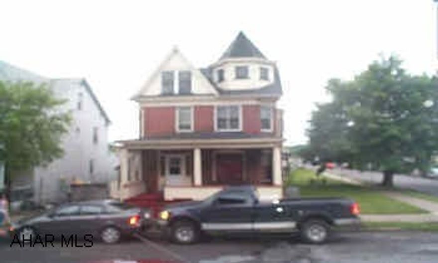 Lovely Brick Home on corner lot. Pocket Doors. Remodeled thru out. New Kitchen. 3-4 Bedrooms. A MUST SEE!!  Tiffany lamp in Dining room does not stay. Do not let cat out. Contingent upon owner purchsing another property. Lovely Brick Home on corner lot.  Pocket Doors.  Remodeled thru out.  New Kitchen. Attic is heated and could possibly be another bedroom.  A MUST SEE!!