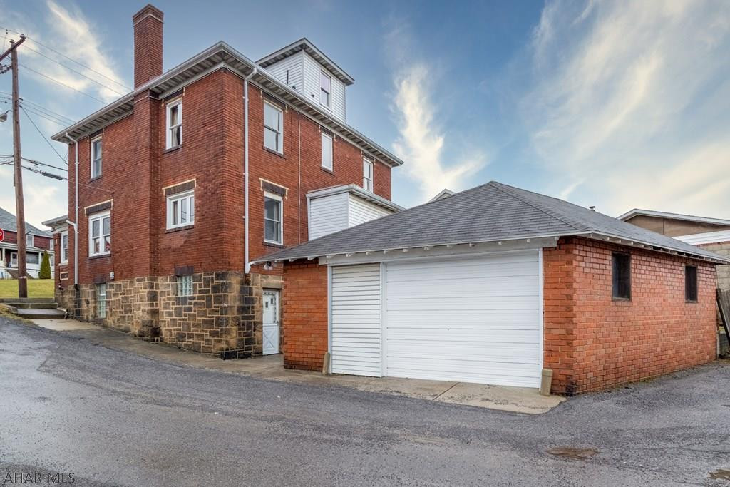 Unknown - Residential