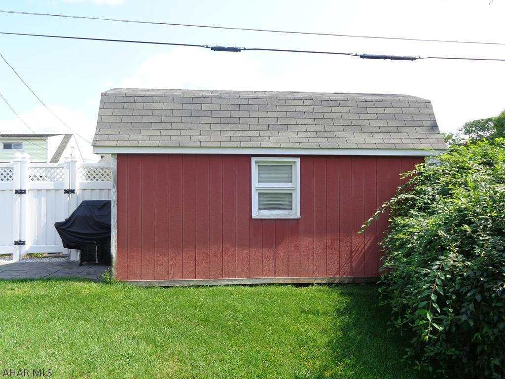 Llyswen - Residential