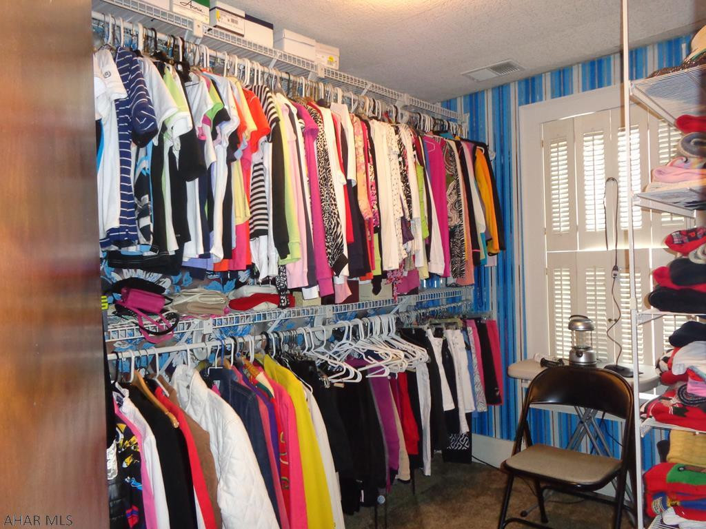 Llyswen - Residential