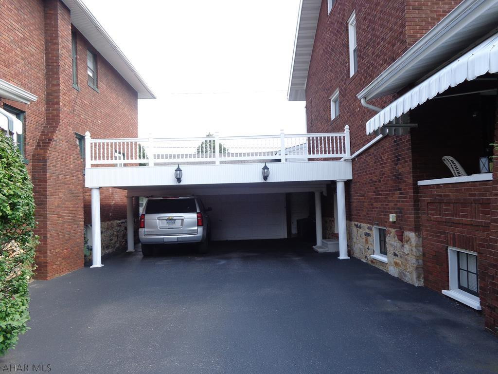 Llyswen - Residential