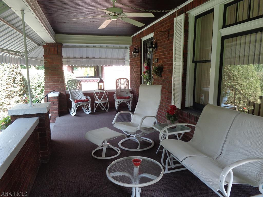 Llyswen - Residential