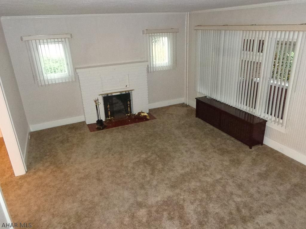 Llyswen - Residential