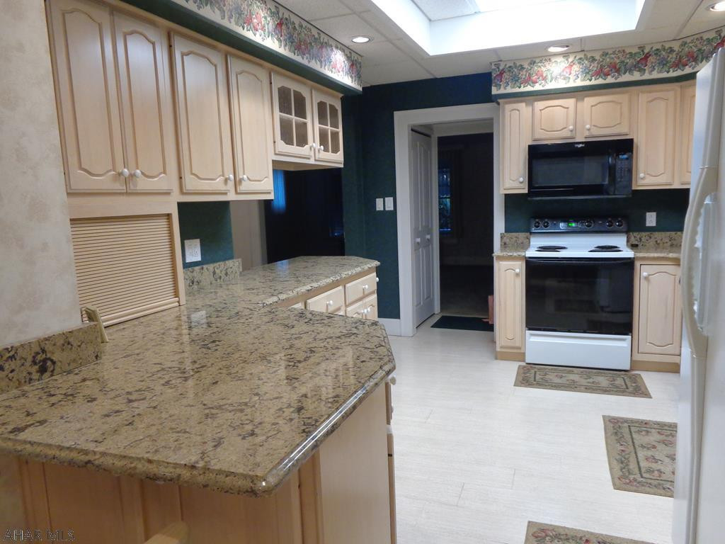 Llyswen - Residential