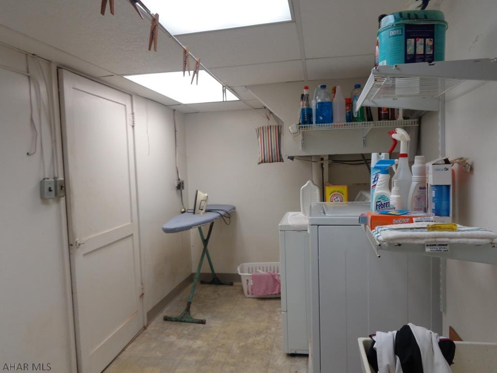 Llyswen - Residential