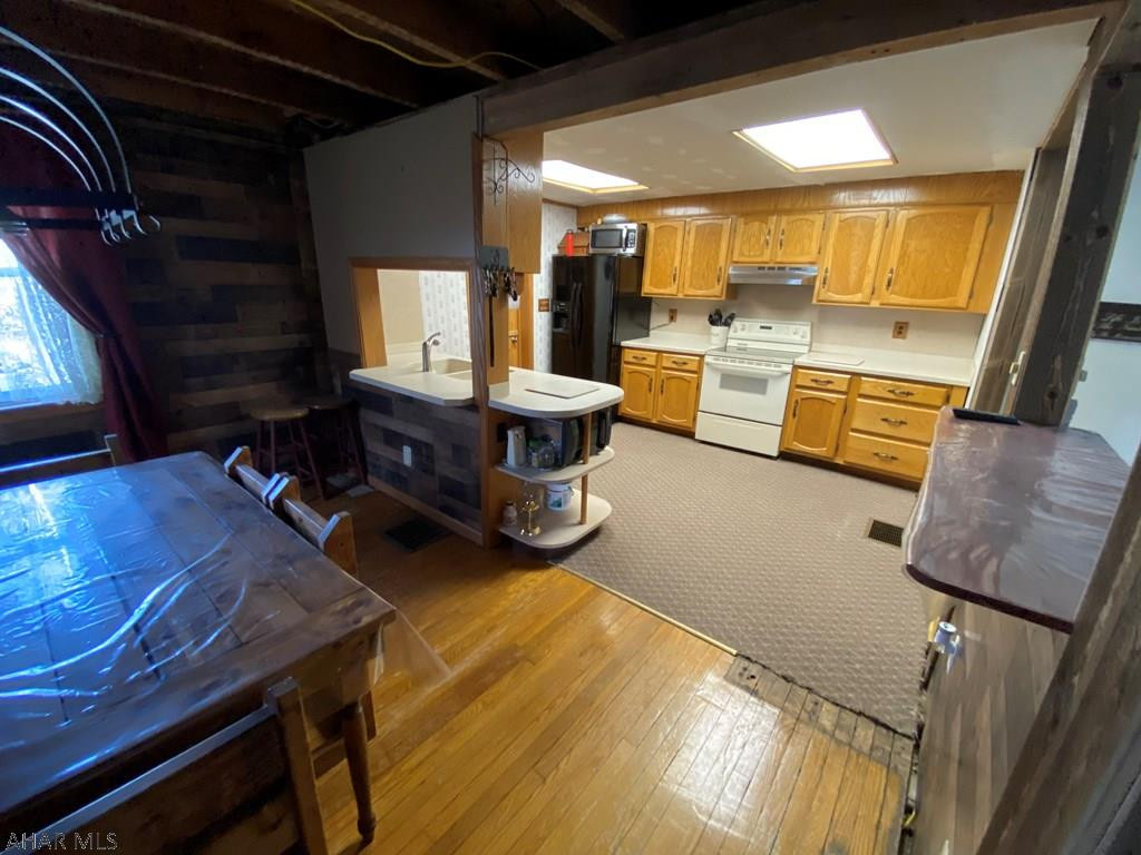 Unknown - Residential