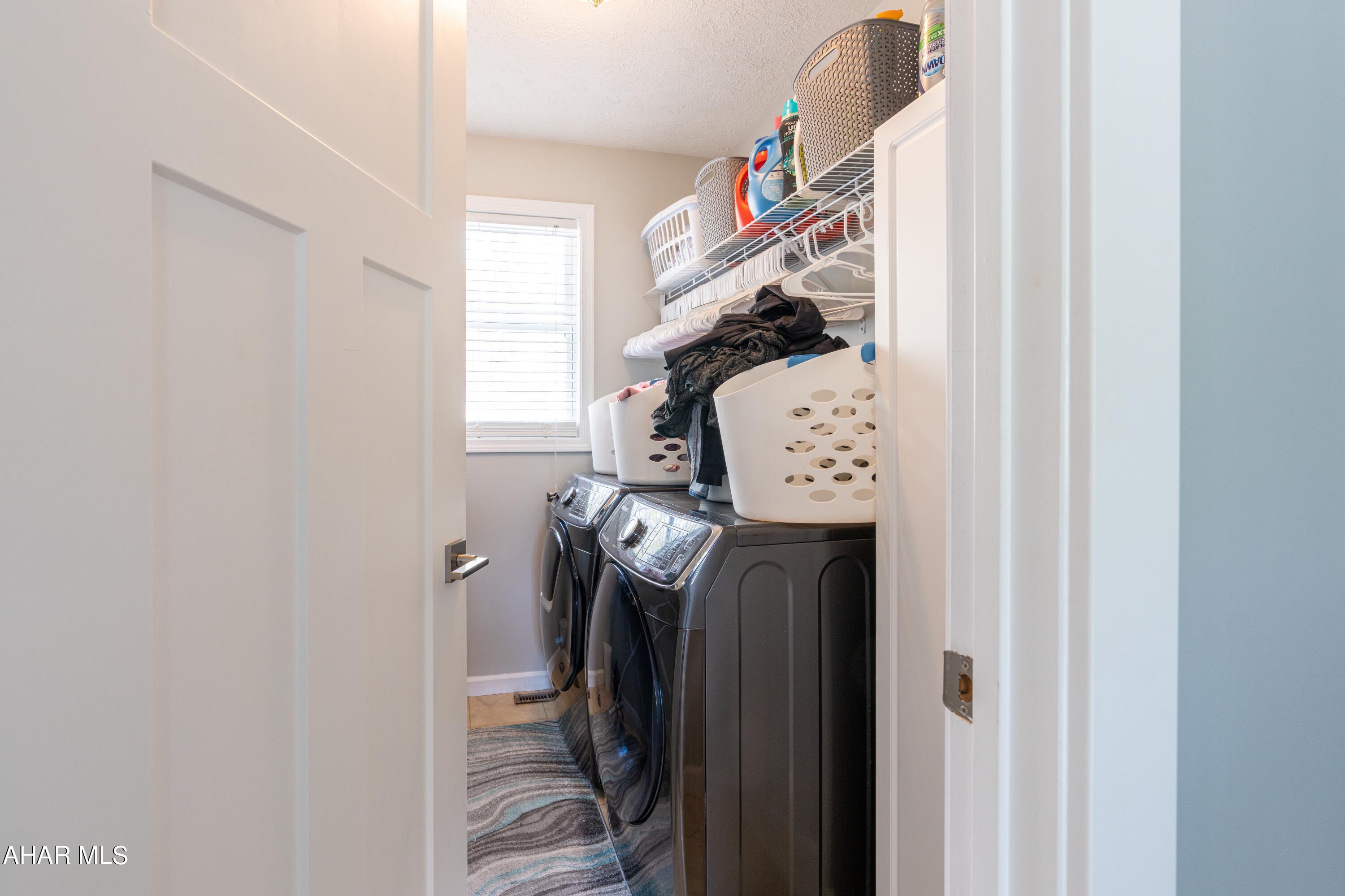 Maple Hollow - Residential