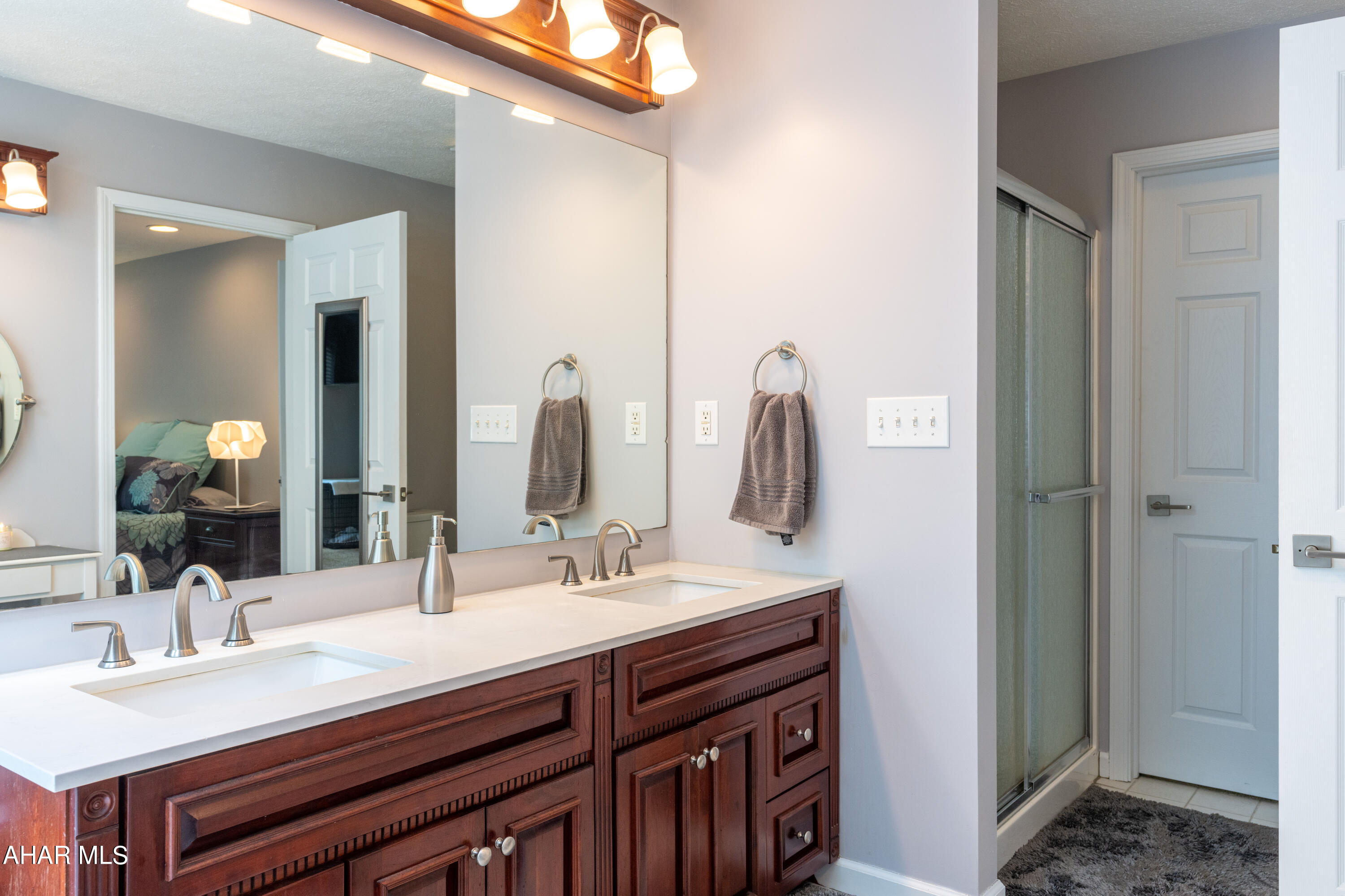 Maple Hollow - Residential