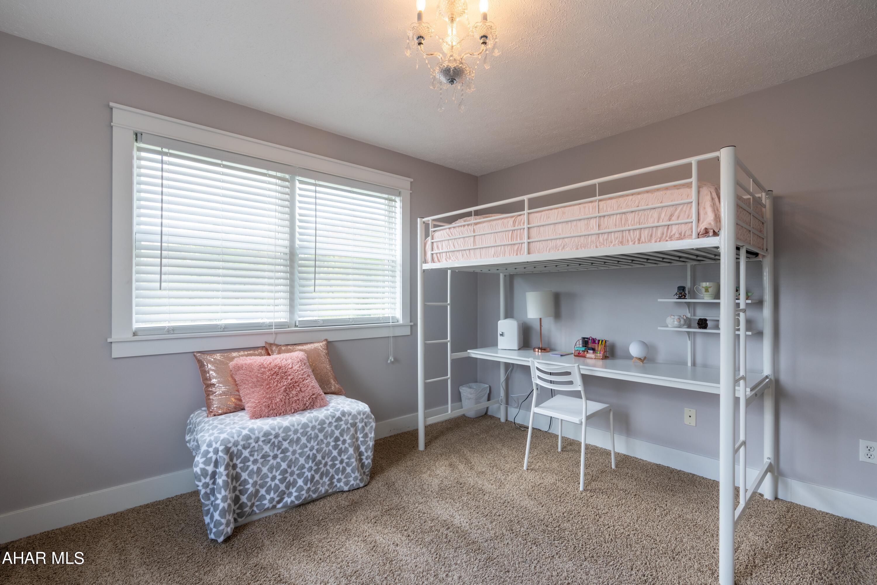 Maple Hollow - Residential