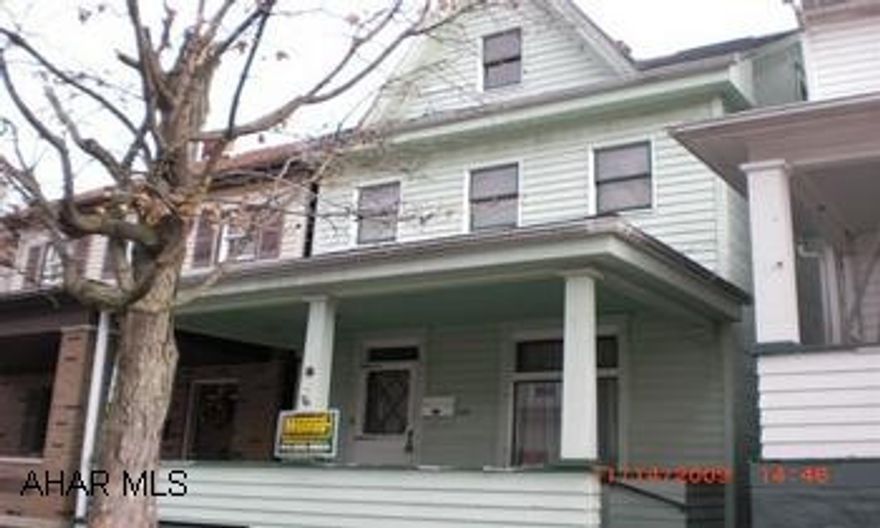 Great 3 bedroom 1 bath home. Great 3bedroom 1 bath home.