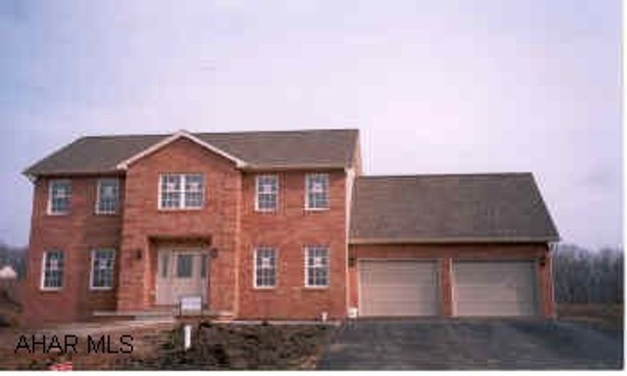 New Construction - 4 Bedroom, 2.5 Bath, 2 Story.  Still time to choose colors, flooring, etc.  Bonus room is 4th Bedroom