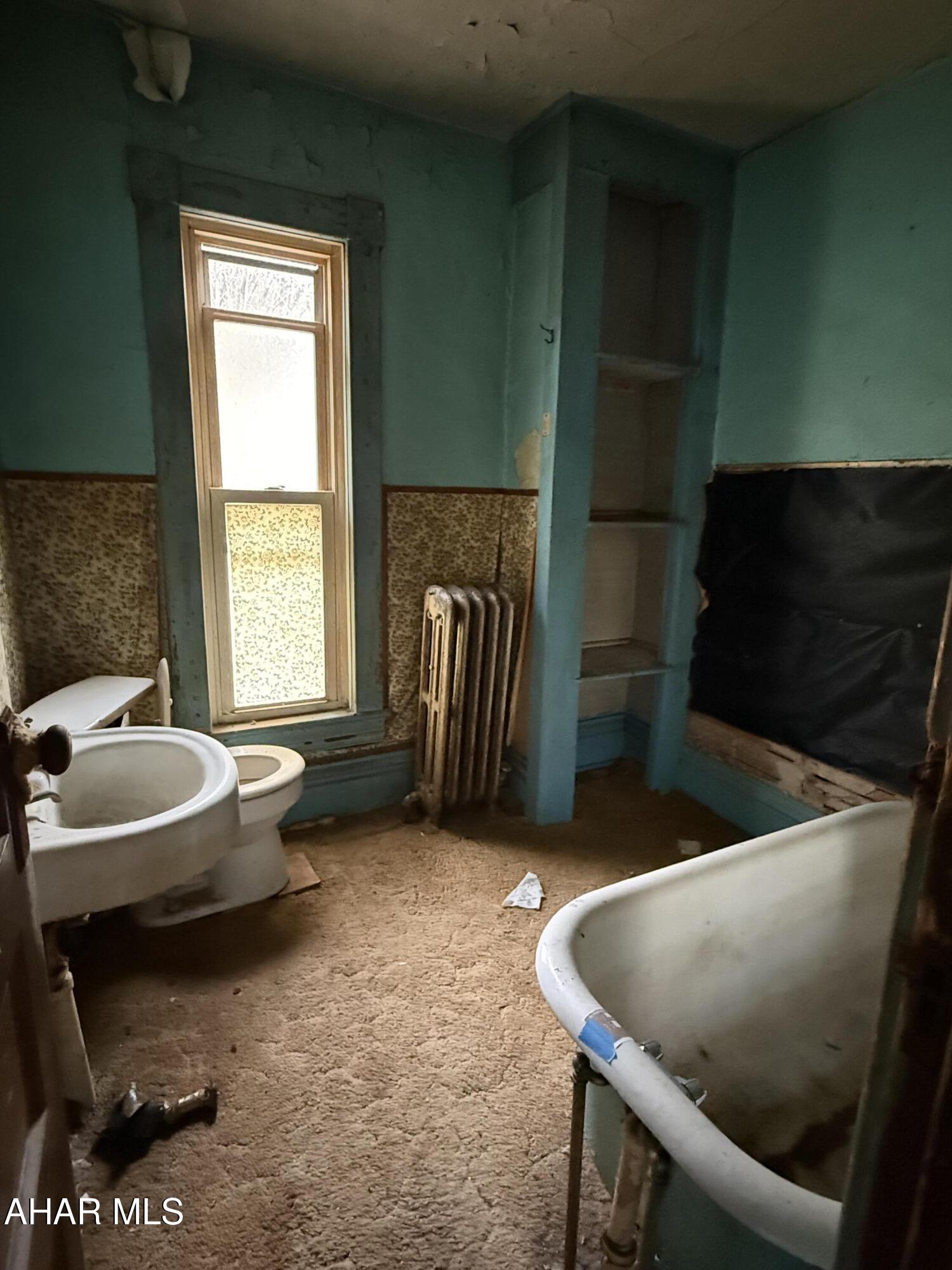 Unknown - Residential