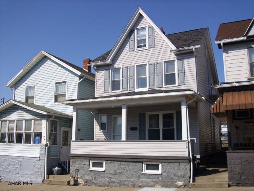 2.5 story home with good mechanics. Some hardwood flooring. 3 bedrooms, 1.5 baths. Two rear parking spaces.