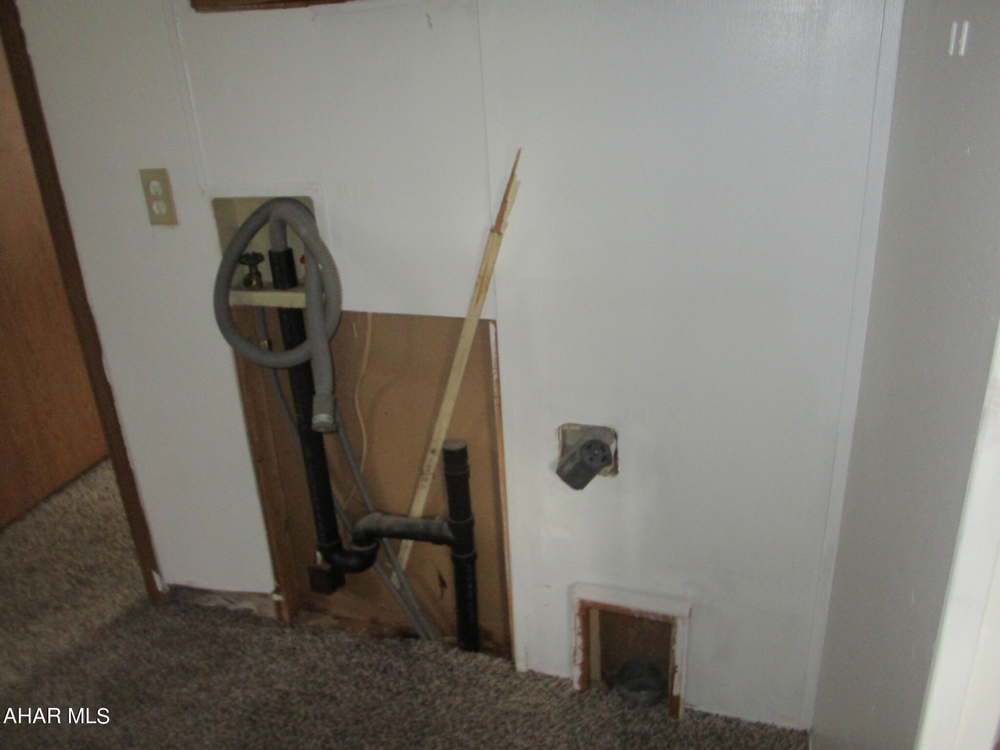 Glendale Yearound - Residential