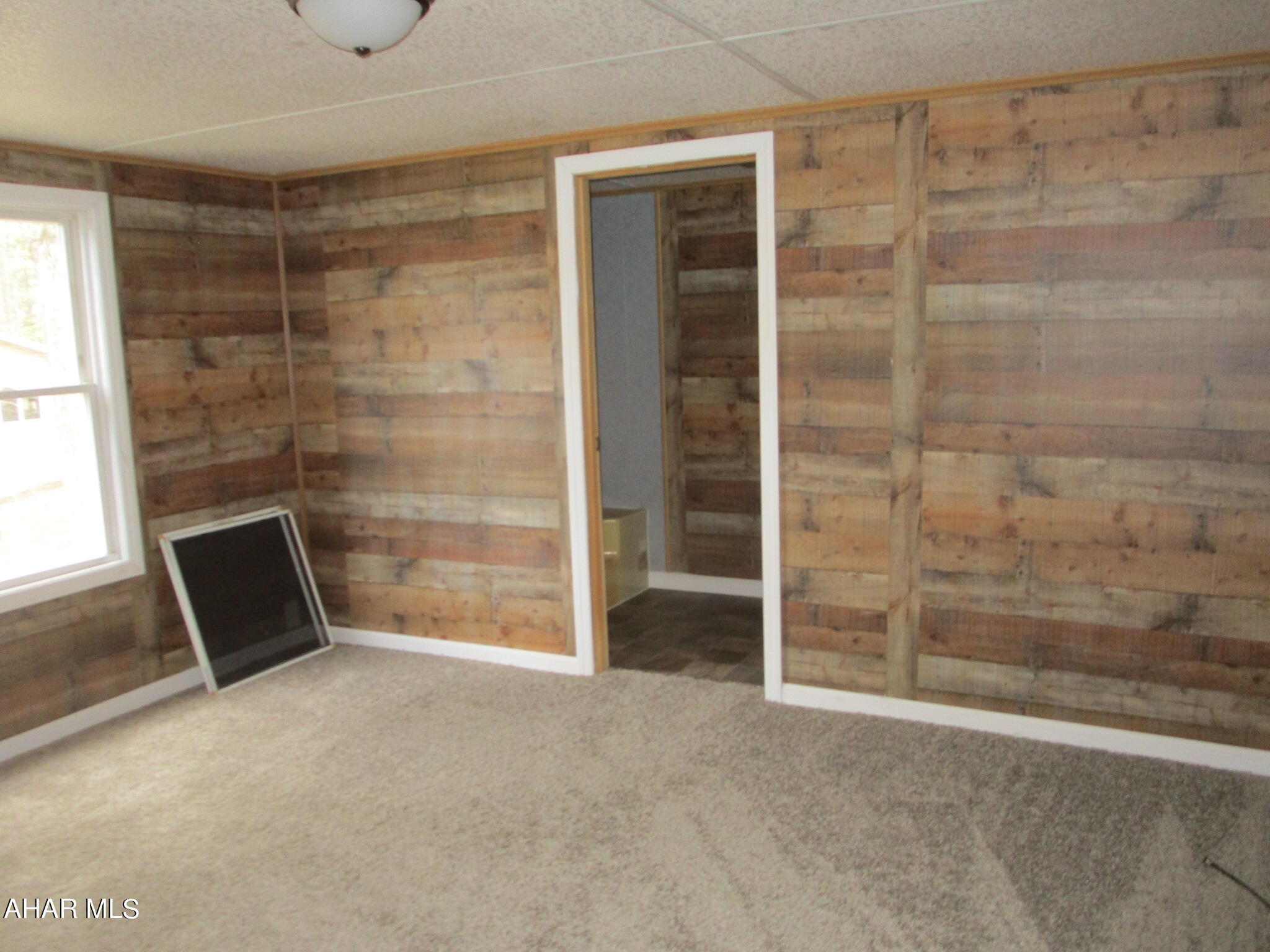 Glendale Yearound - Residential